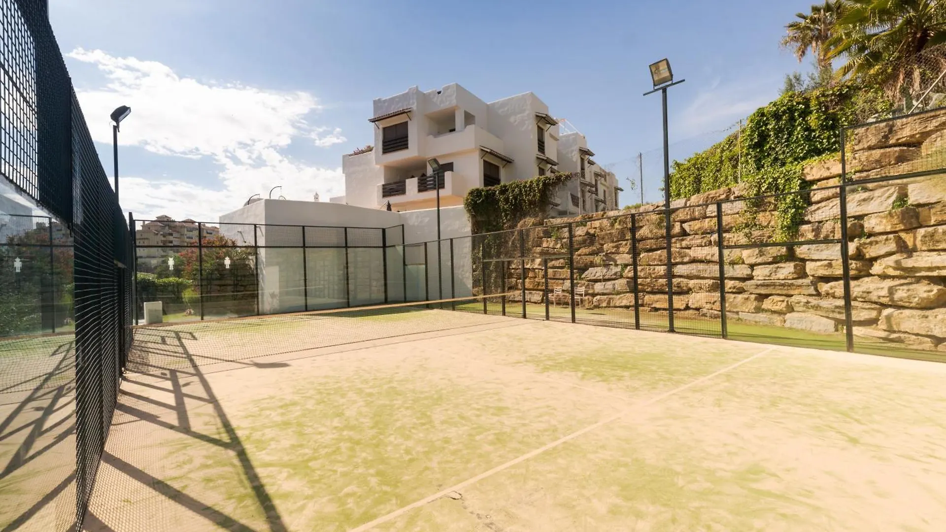 Full Apartment With Private Pool Estepona